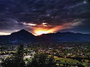 Locandina ASPETTANDO IL 2. GIUGNO RELAX NEL VALLO DI DIANO